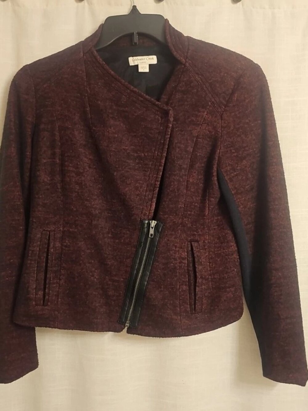 Coldwater Creek Classic Black/Maroon Asymmetrical Zippered Blazer/Jacket-Size: 4